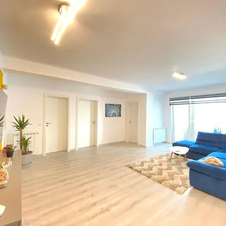 Hunyadi Luxury Kogalniceanu