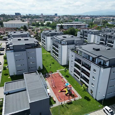 Hunyadi Luxury Kogalniceanu Apartment Sibiu